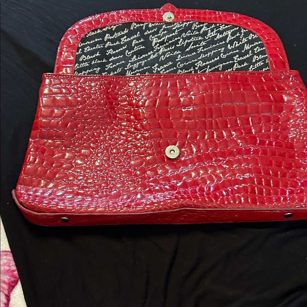 Red Embossed Bag with Script Design - Picture 2 of 7